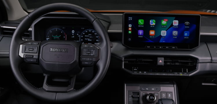nội thất new toyota hilux