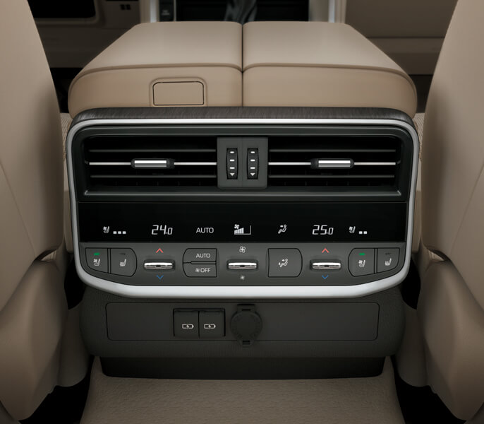 nội thất toyota cruiser